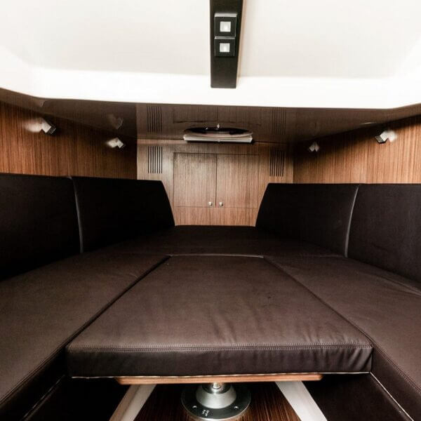 YOURS – Tempest 44 5 top-yachts-charter-mallorca-tempest44-yours-04